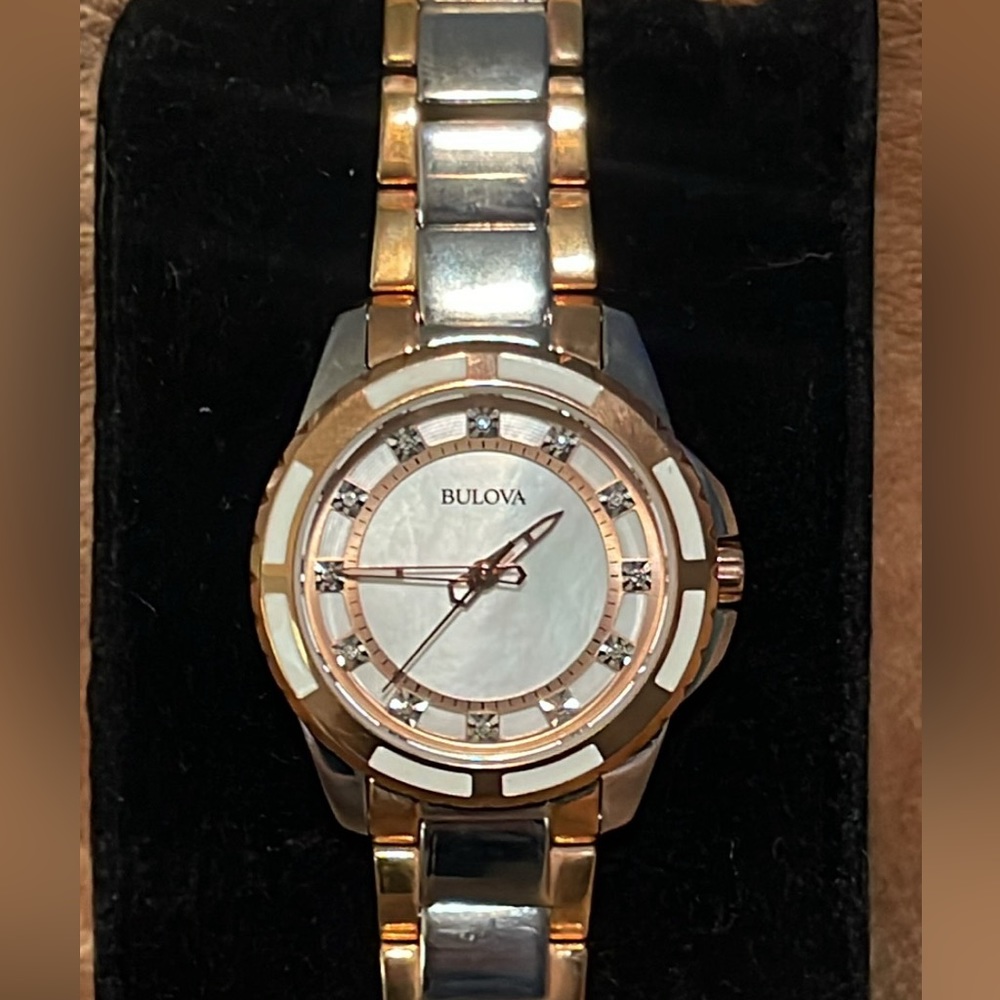 Bulova Diamond Swiss Watch NEVER BEEN WORN 98P134 Rose Gold & Stainless
